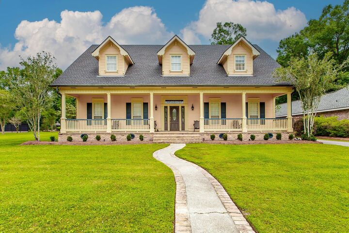 406 Ardoyne Drive  Houma LA 70360 photo