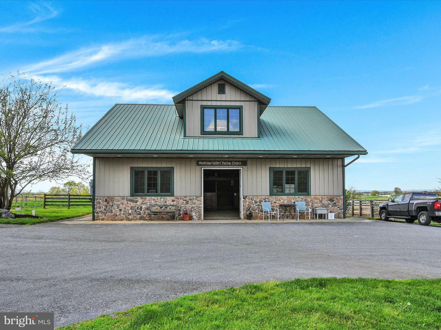 Property Photo: 177 Valley Lane PA 17003