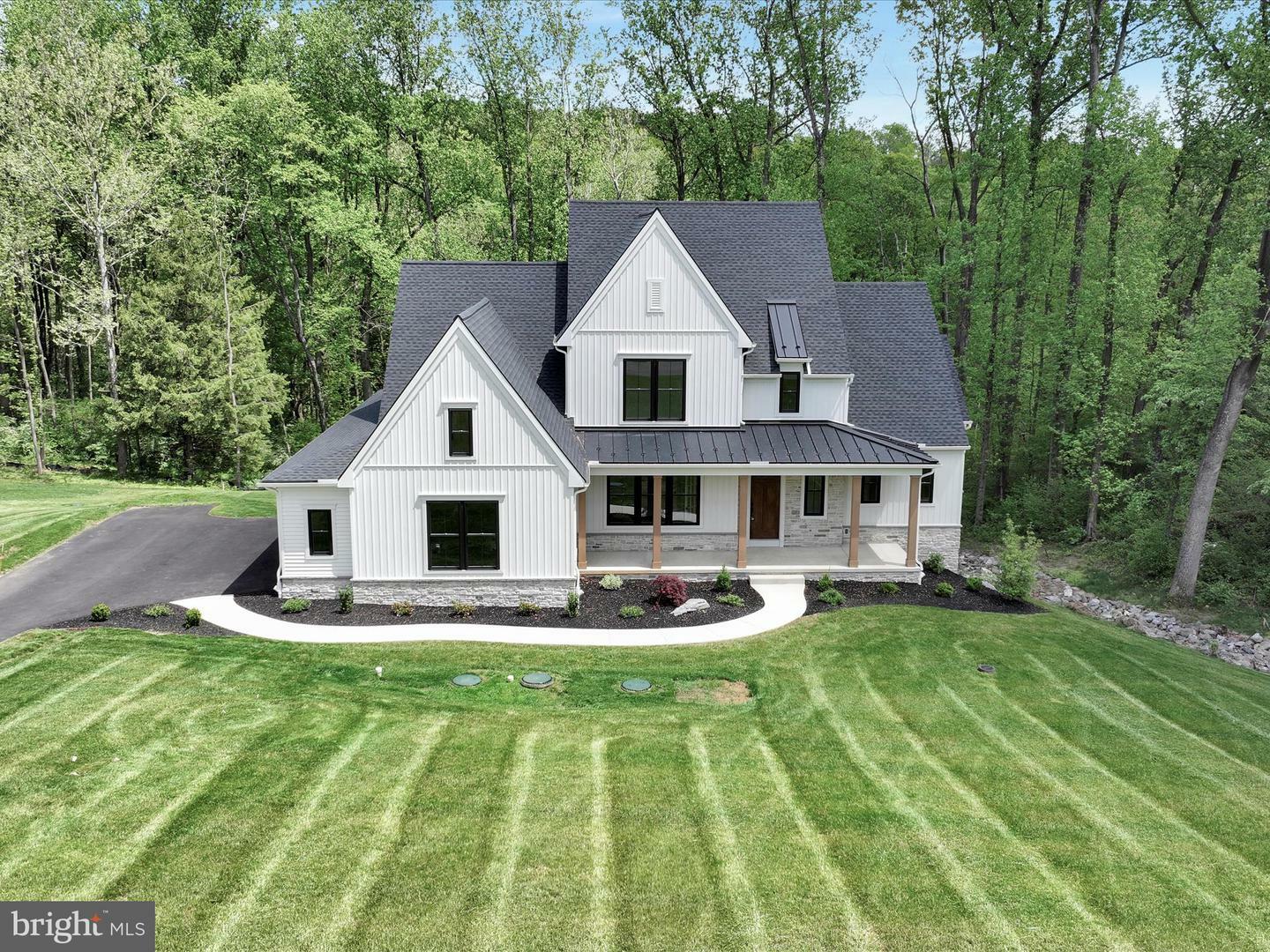 Property Photo: 59 Oak Ridge Drive PA 17566