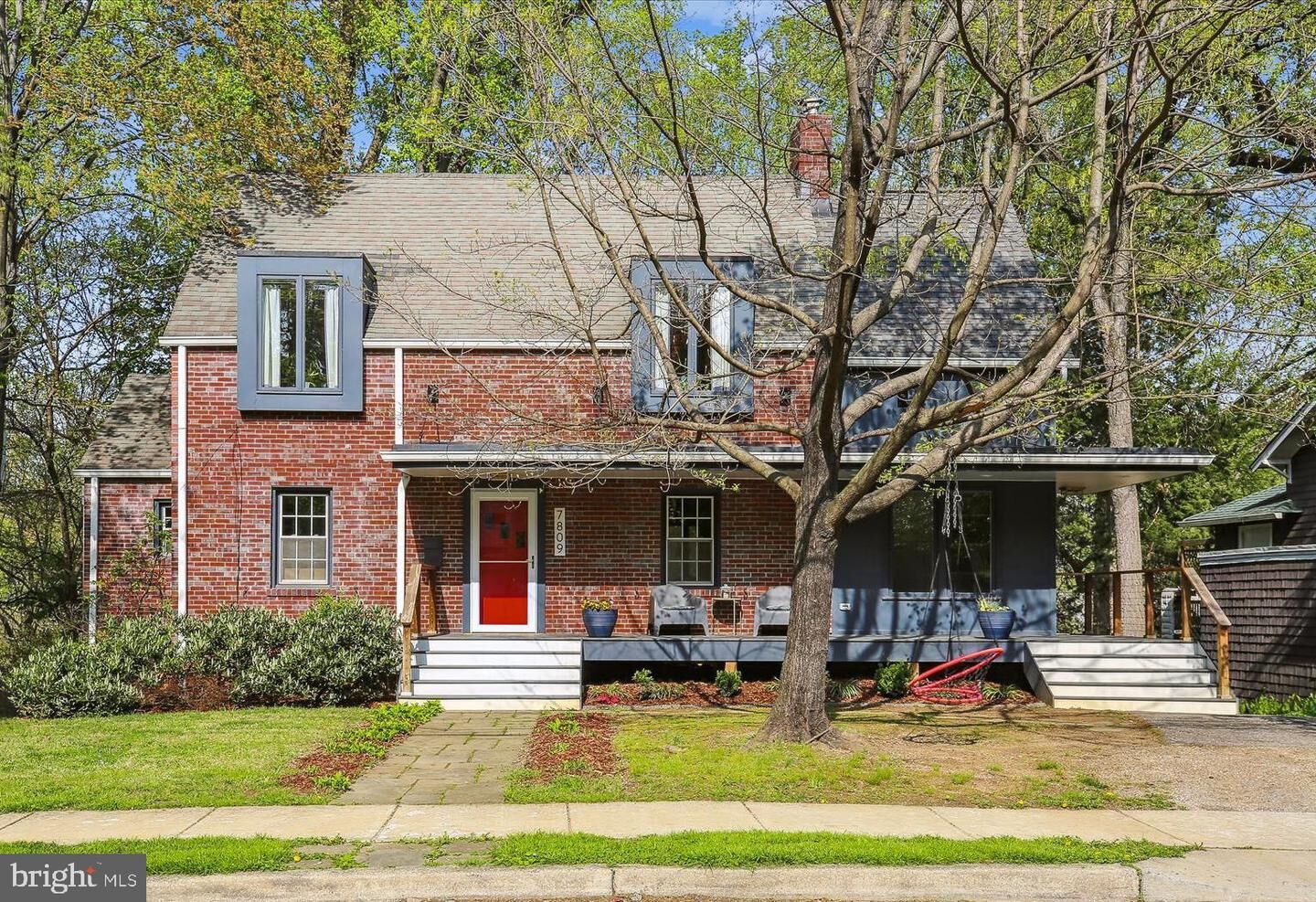 Property Photo: 7809 Garland Avenue MD 20912