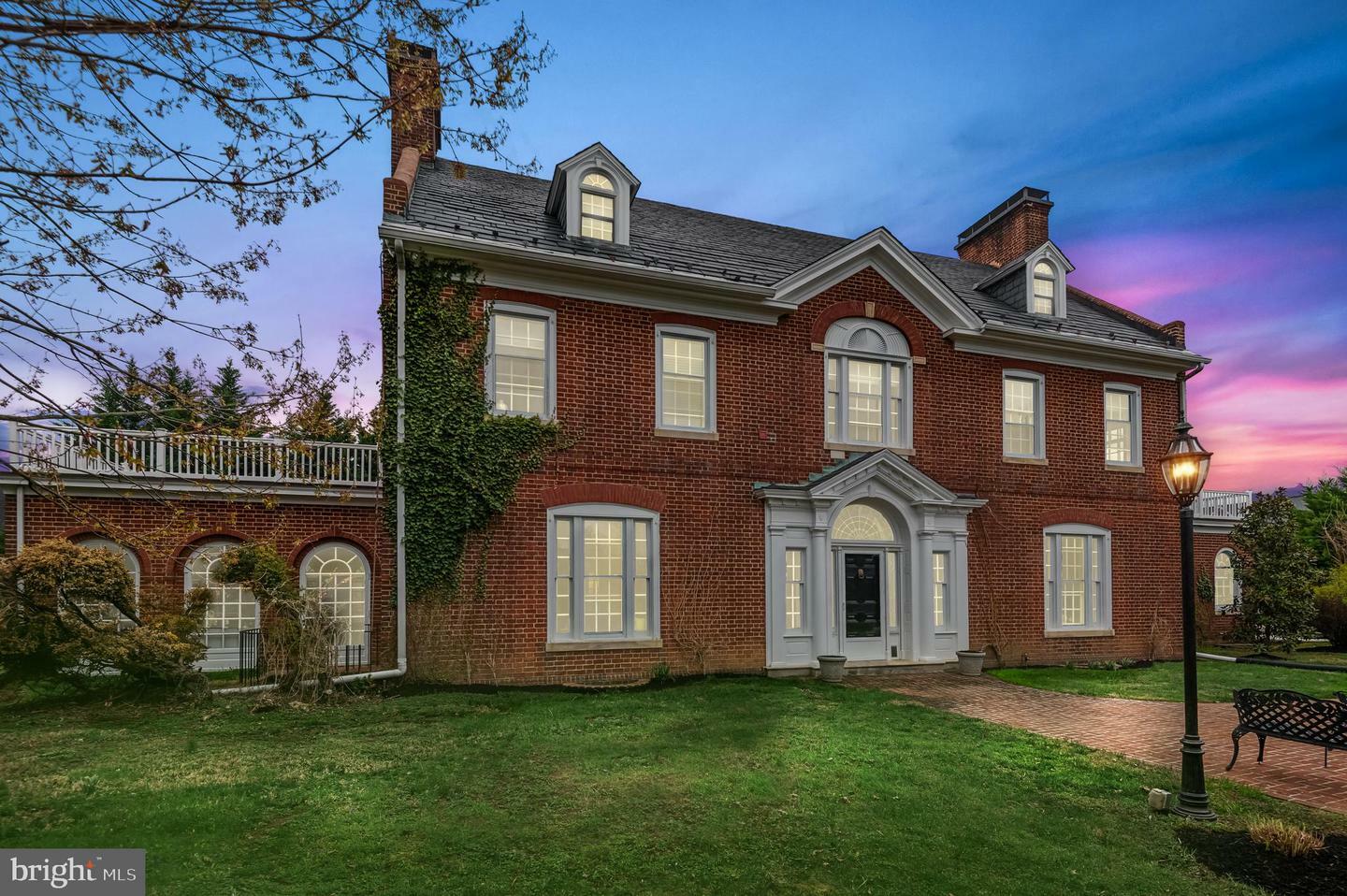 Property Photo: 336 Lyon Court MD 21208
