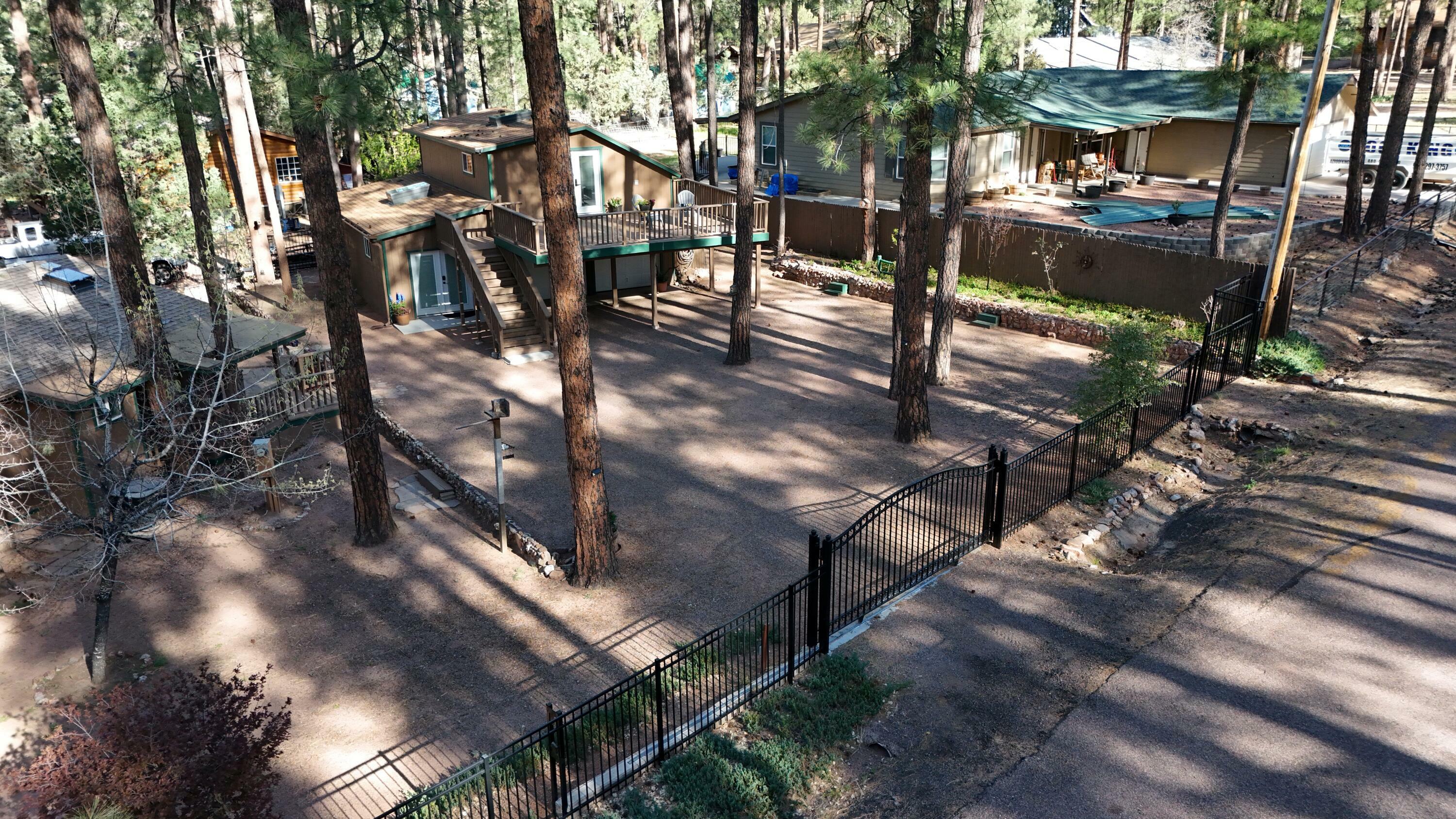 Property Photo:  512 W Standage Drive  AZ 85541 