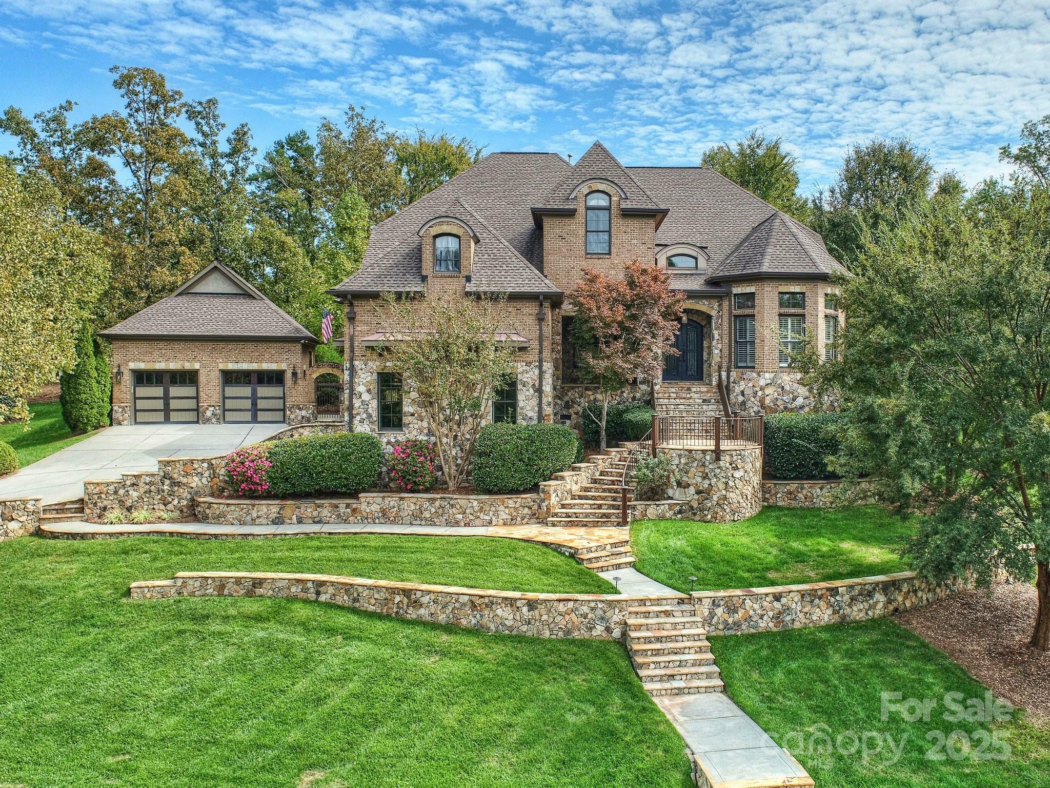 Property Photo: 7311 Barrington Ridge Drive SC 29707