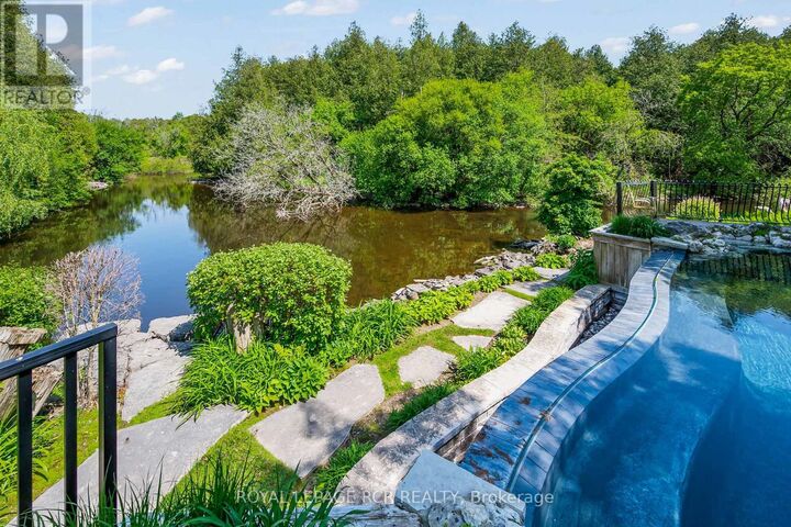 Photo de la propriété:  15 River Bluff Path  ON N0B 2K0 