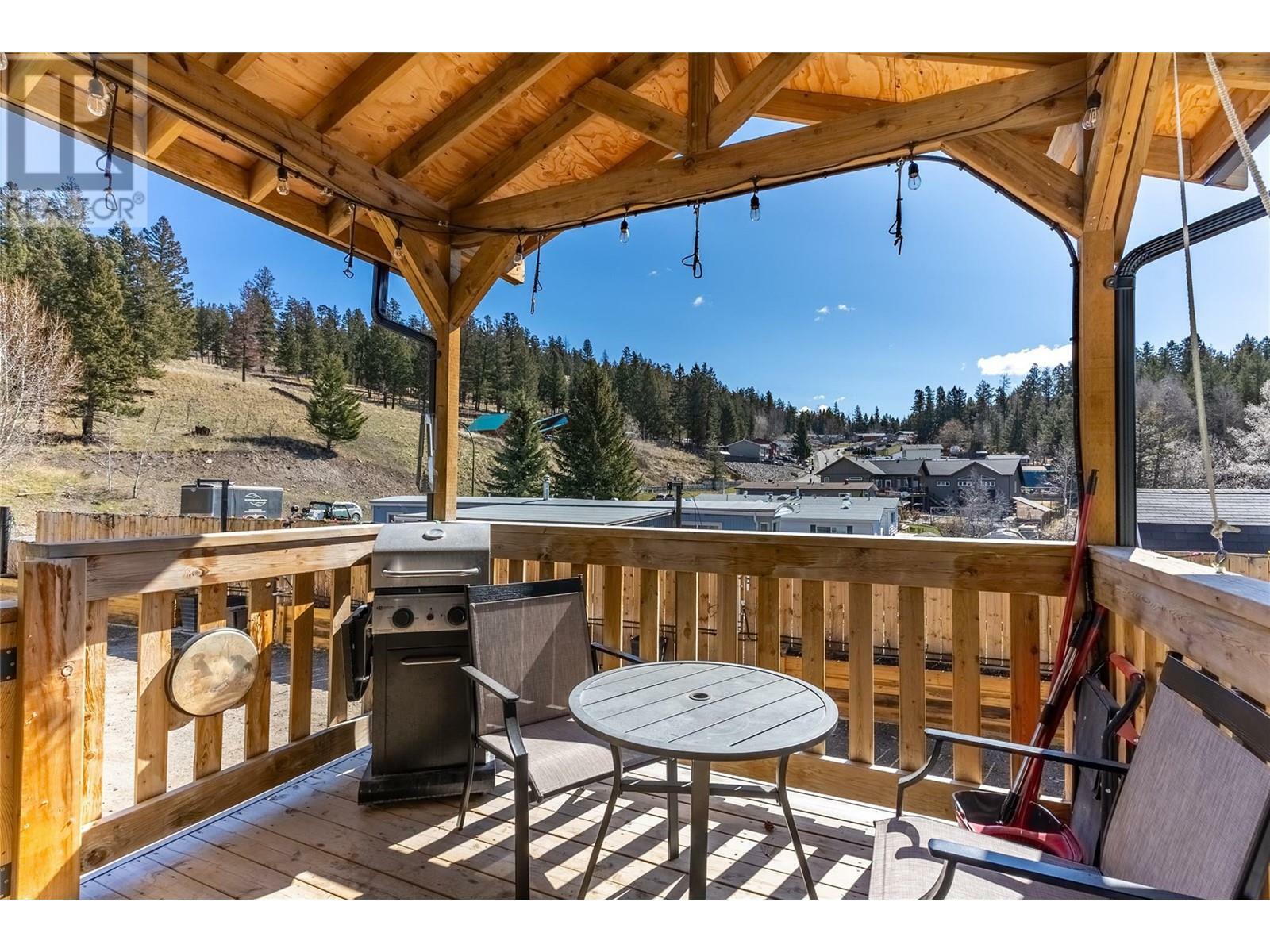 Property Photo: 106 Jasper Drive BC V0K 1W0