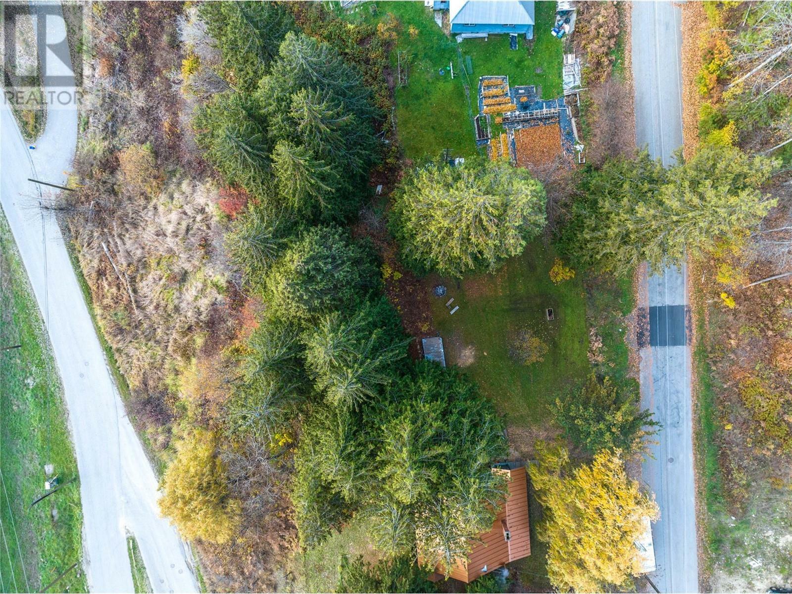 Property Photo:  125 Maple Street  BC V0E 2S0 