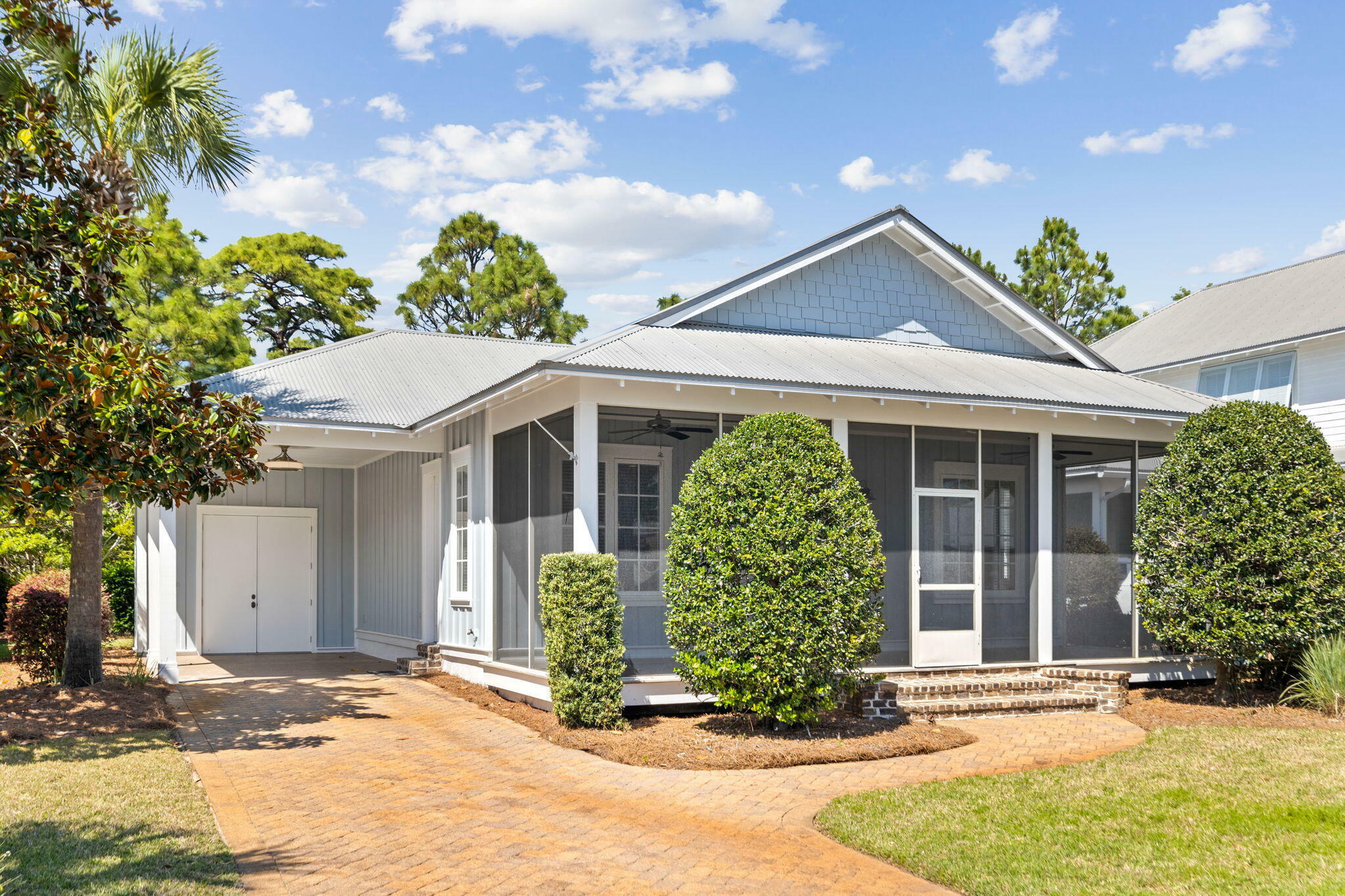 Property Photo: 224 Carson Oaks Lane FL 32459