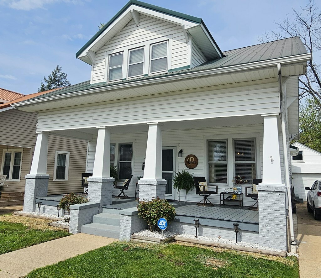 Property Photo: 411 East Sycamore Street KY 41230