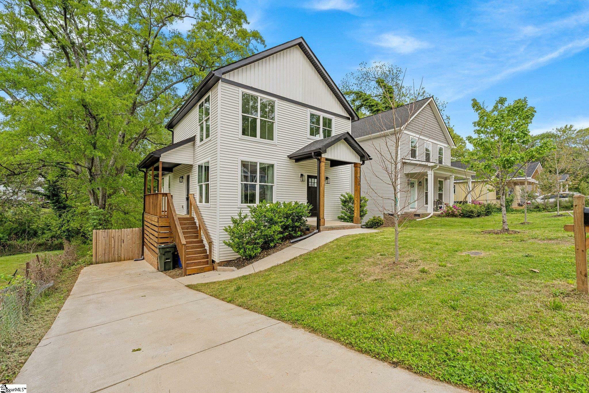 Property Photo: 230 Maco Terrace SC 29607
