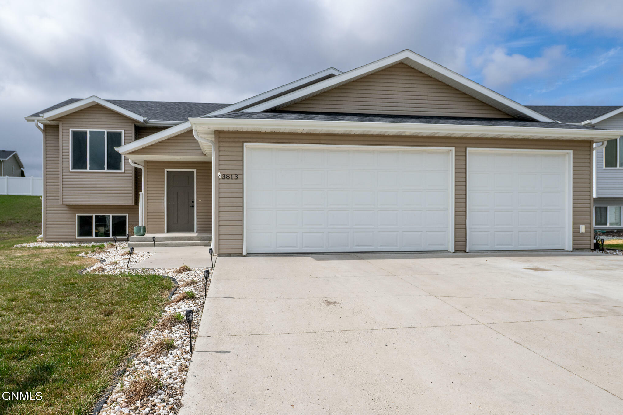 Property Photo: 3813 Amari Loop NW ND 58554