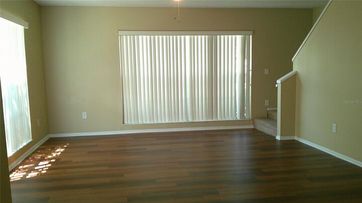 Property Photo: 537 Kensington Lake Circle FL 33511