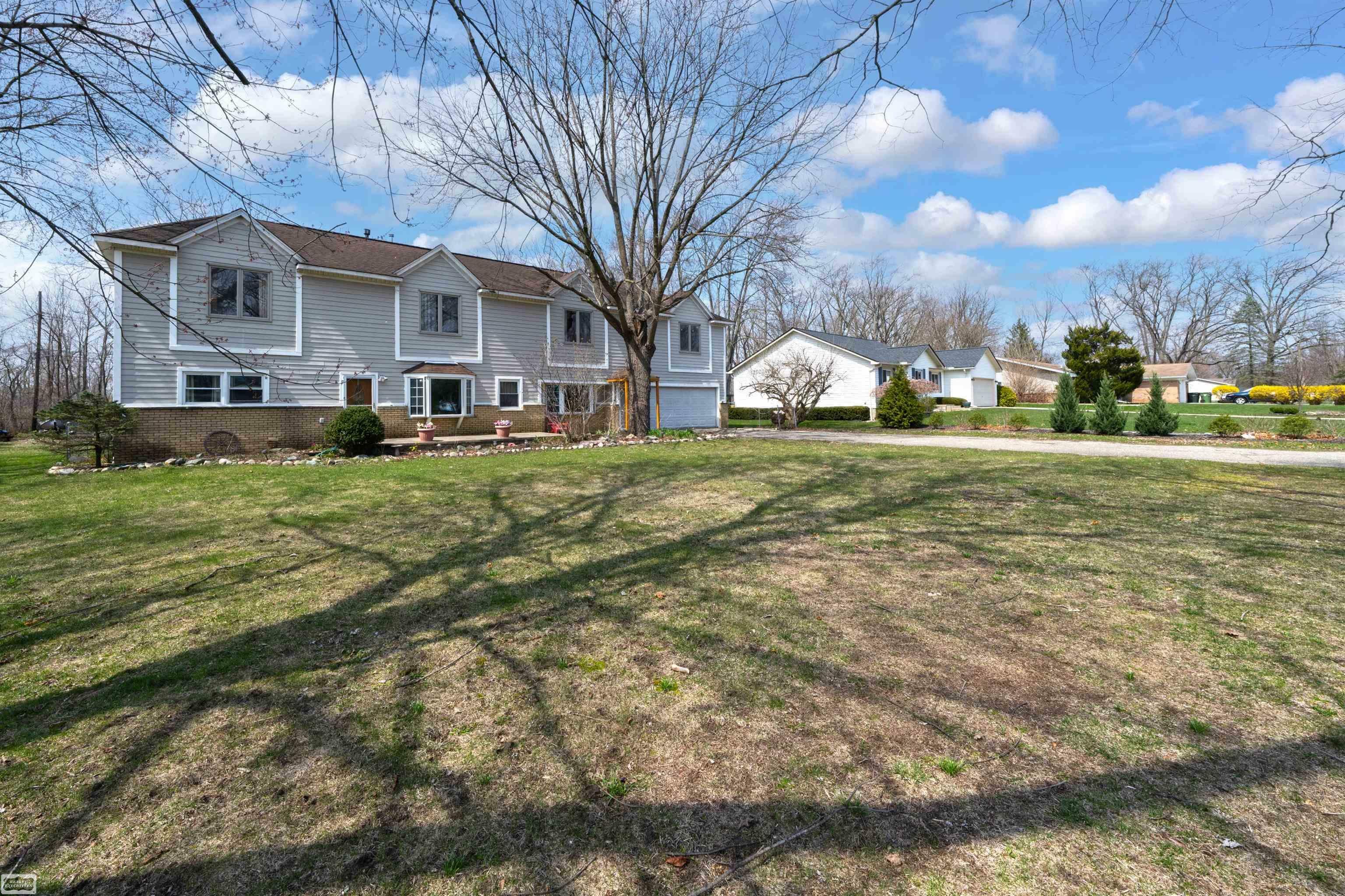 Property Photo: 50131 Mile End Drive MI 48317