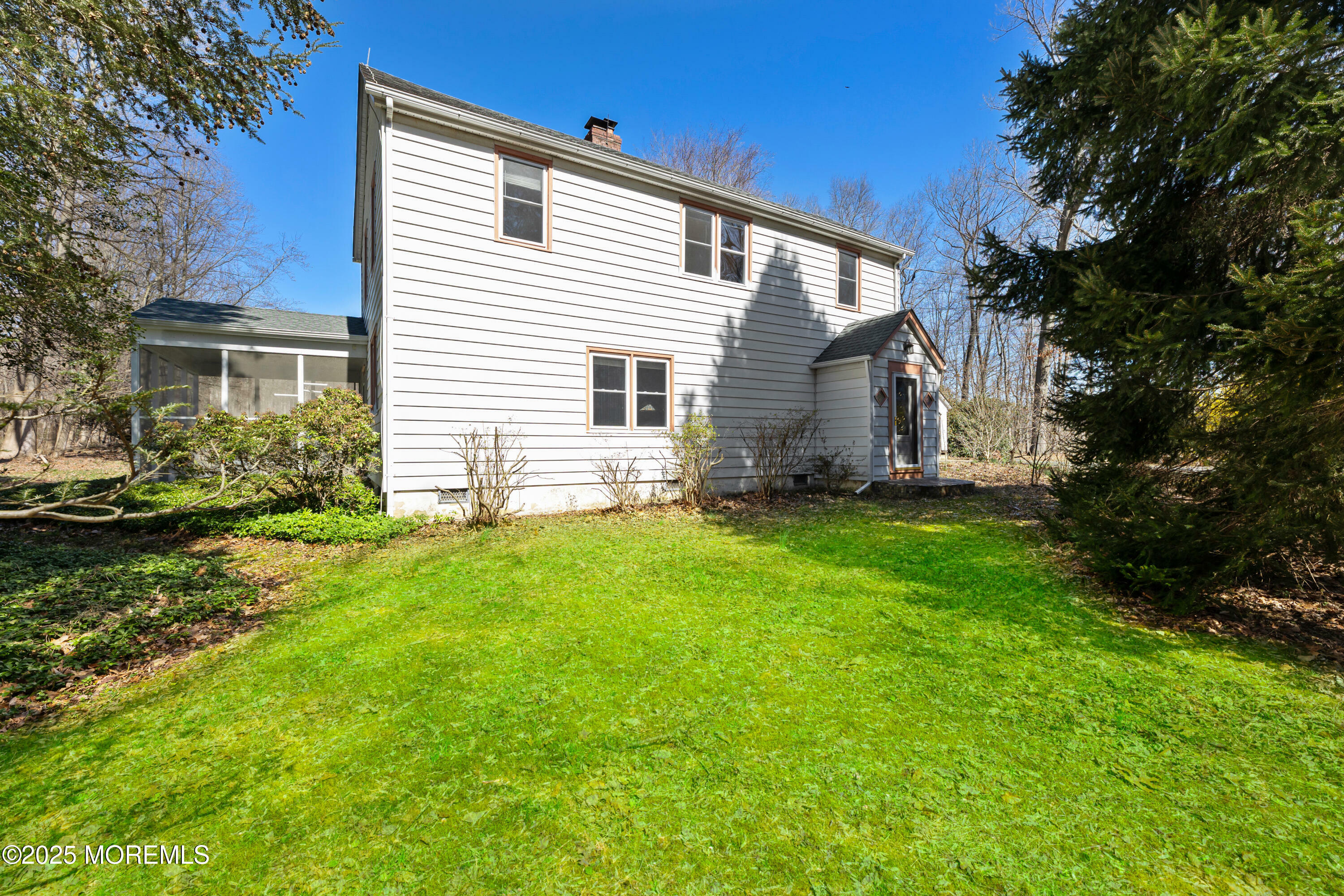 36 Yellow Meetinghouse Road  Millstone NJ 08510 photo