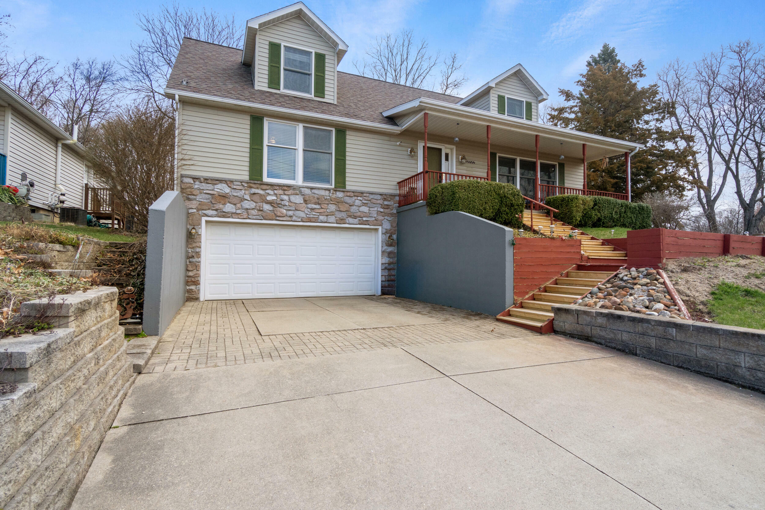 10951 N Waldron Road  Jerome MI 49249 photo