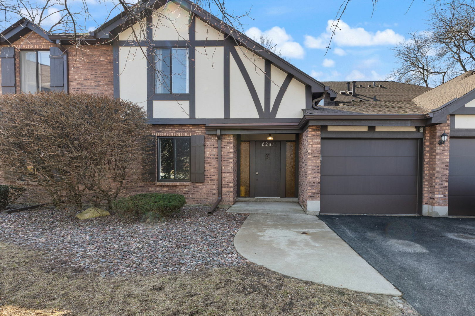Property Photo: 8251 Mulberry Court 14C IL 60465