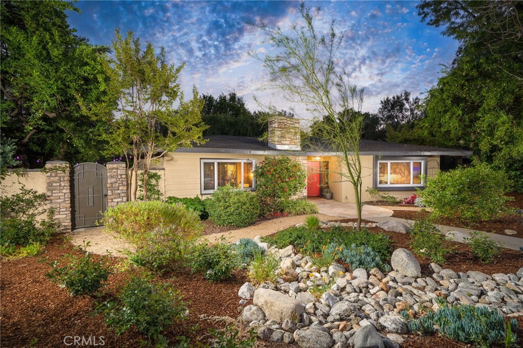 Property Photo: 542 W 12th Street CA 91711