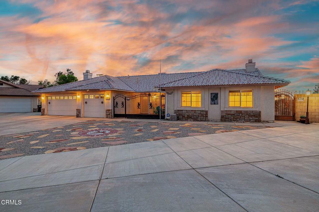 Property Photo: 2841 Avenue L2 CA 93536
