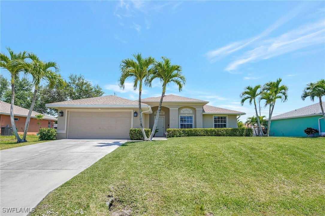 Property Photo: 4105 SW 9th Avenue FL 33914