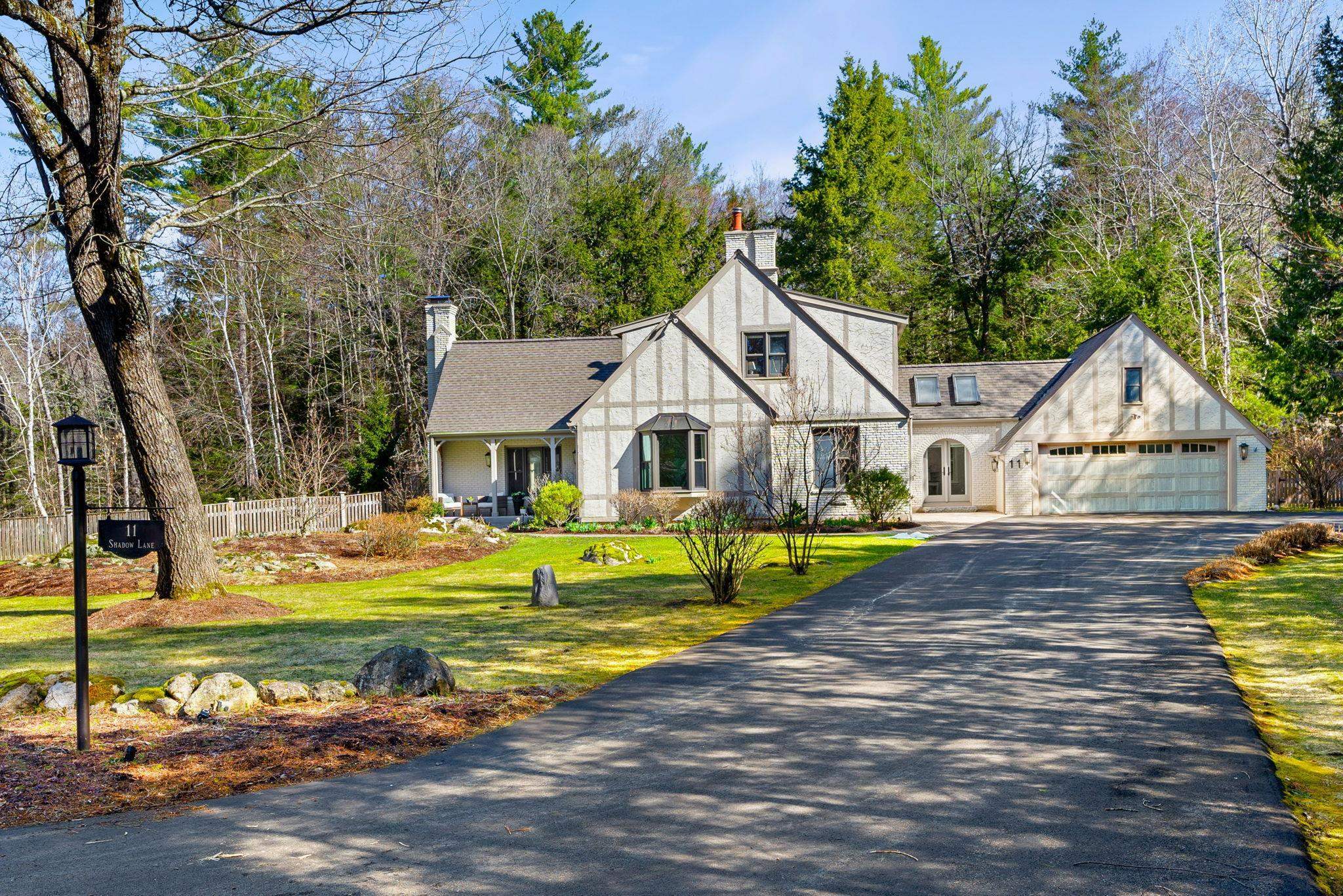 Property Photo:  11 Shadow Lane  NH 03031 