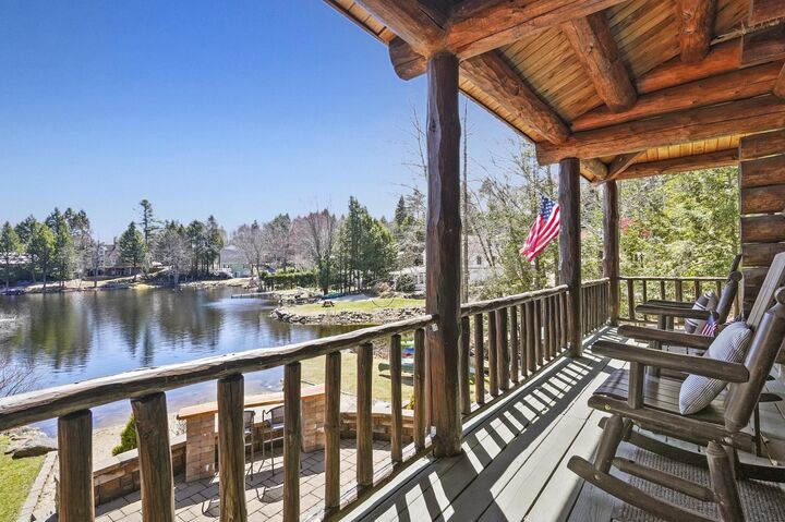 Property Photo: 321 Camelot Shore Drive NH 03835