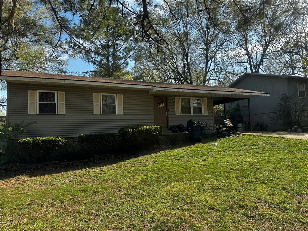 Property Photo: 3608 W Hill Avenue AR 72601