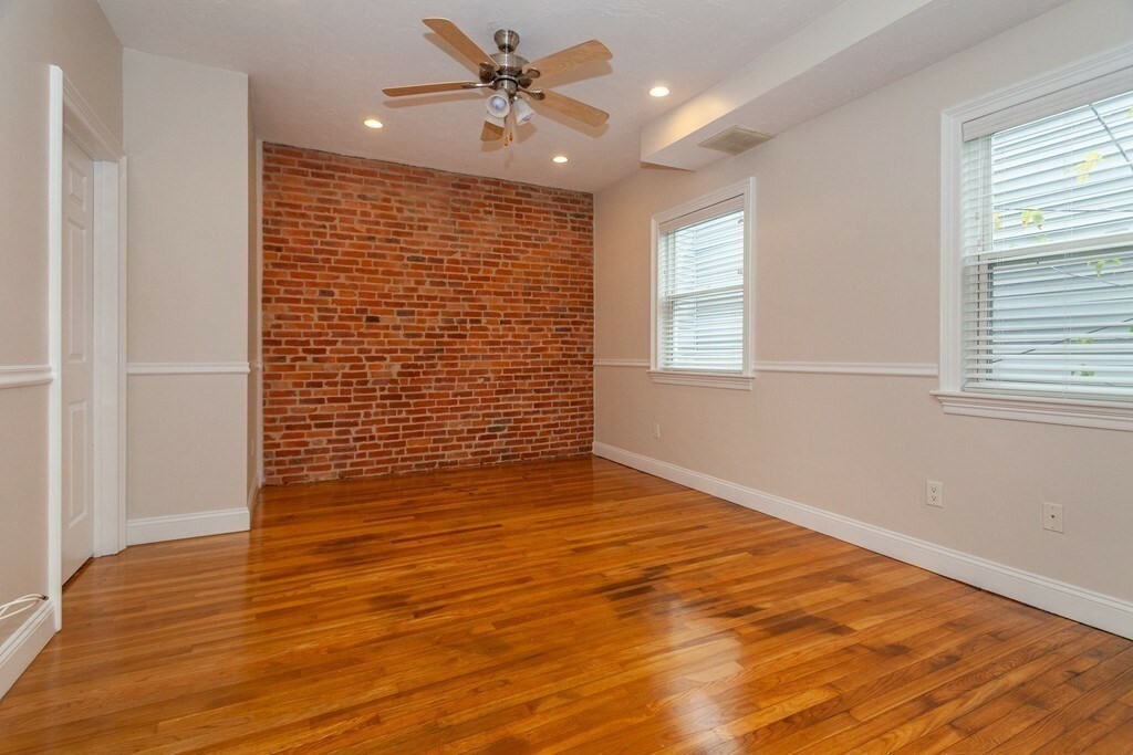 Property Photo: 44 Mount Vernon Street 2 MA 02125