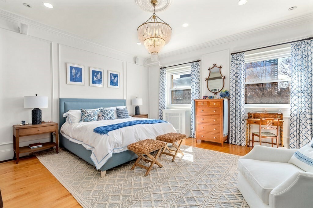 Property Photo:  273 Commonwealth Ave 9  MA 02116 