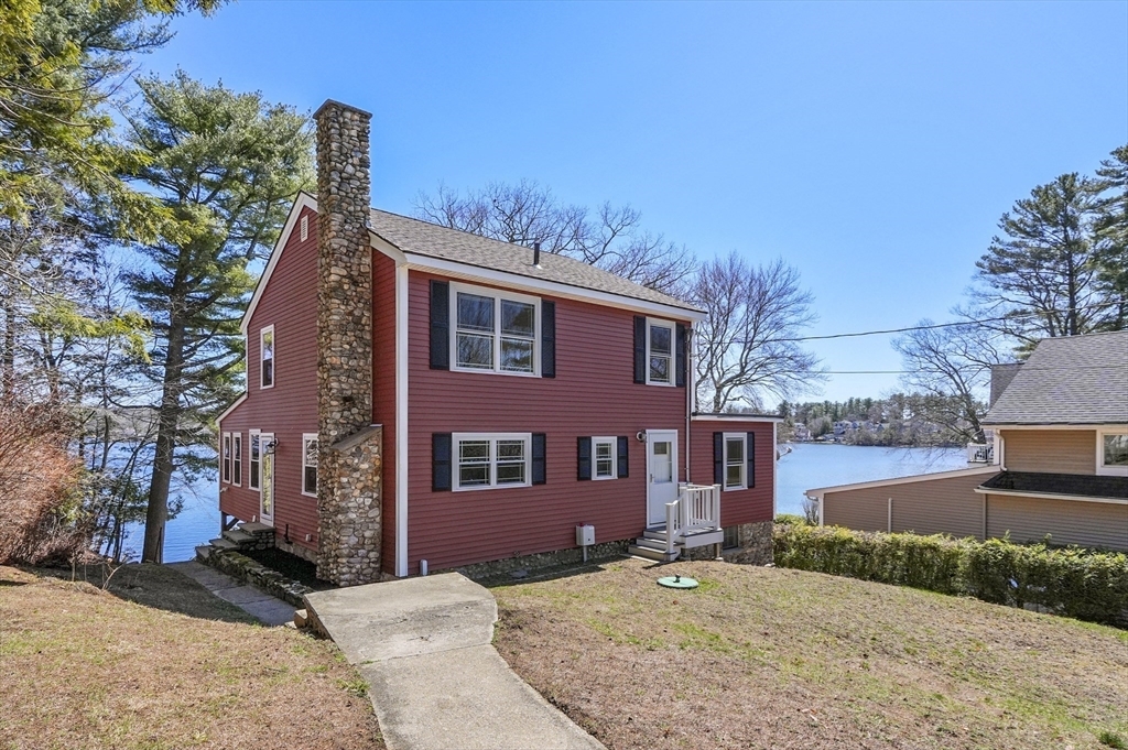 19 Loveland Road  Webster MA 01570 photo