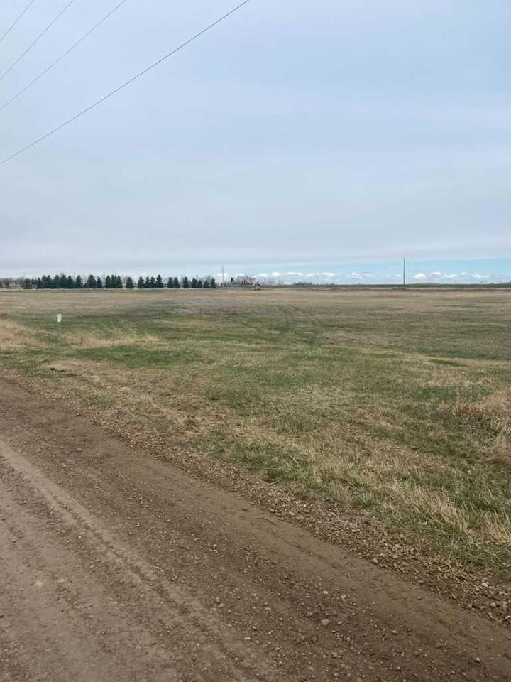 Property Photo: 150049 Hwy 542 6 AB T1R 1C5