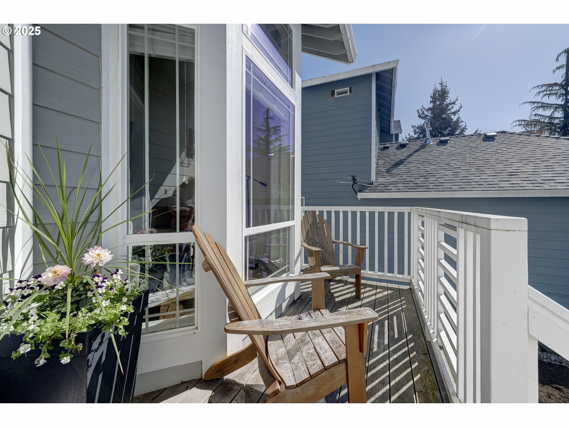 Property Photo:  15175 SW Obsidian St  OR 97007 