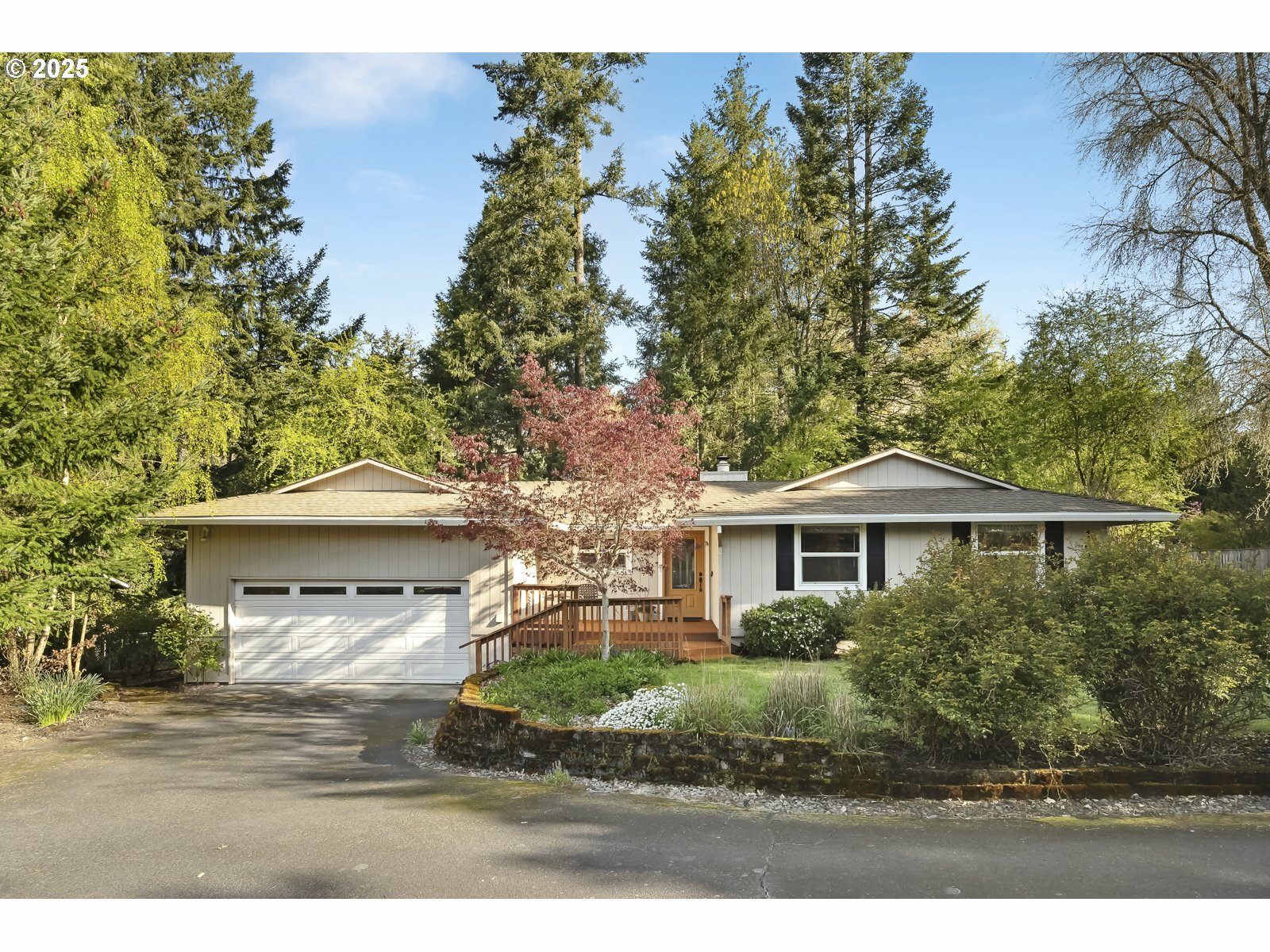 4623 SW 55th Pl  Portland OR 97221 photo