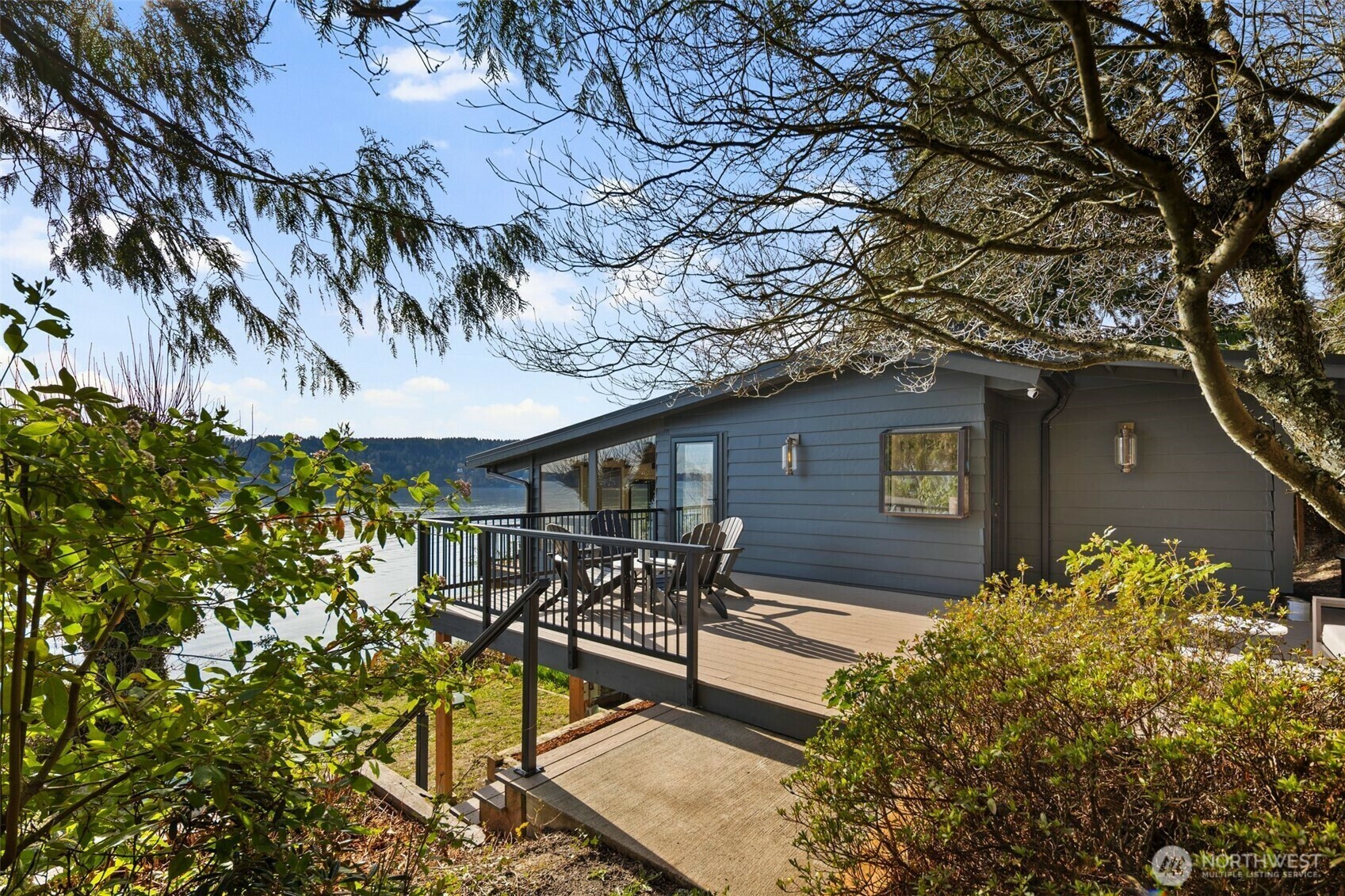 Property Photo: 28605 Manzanita Beach Road SW WA 98070