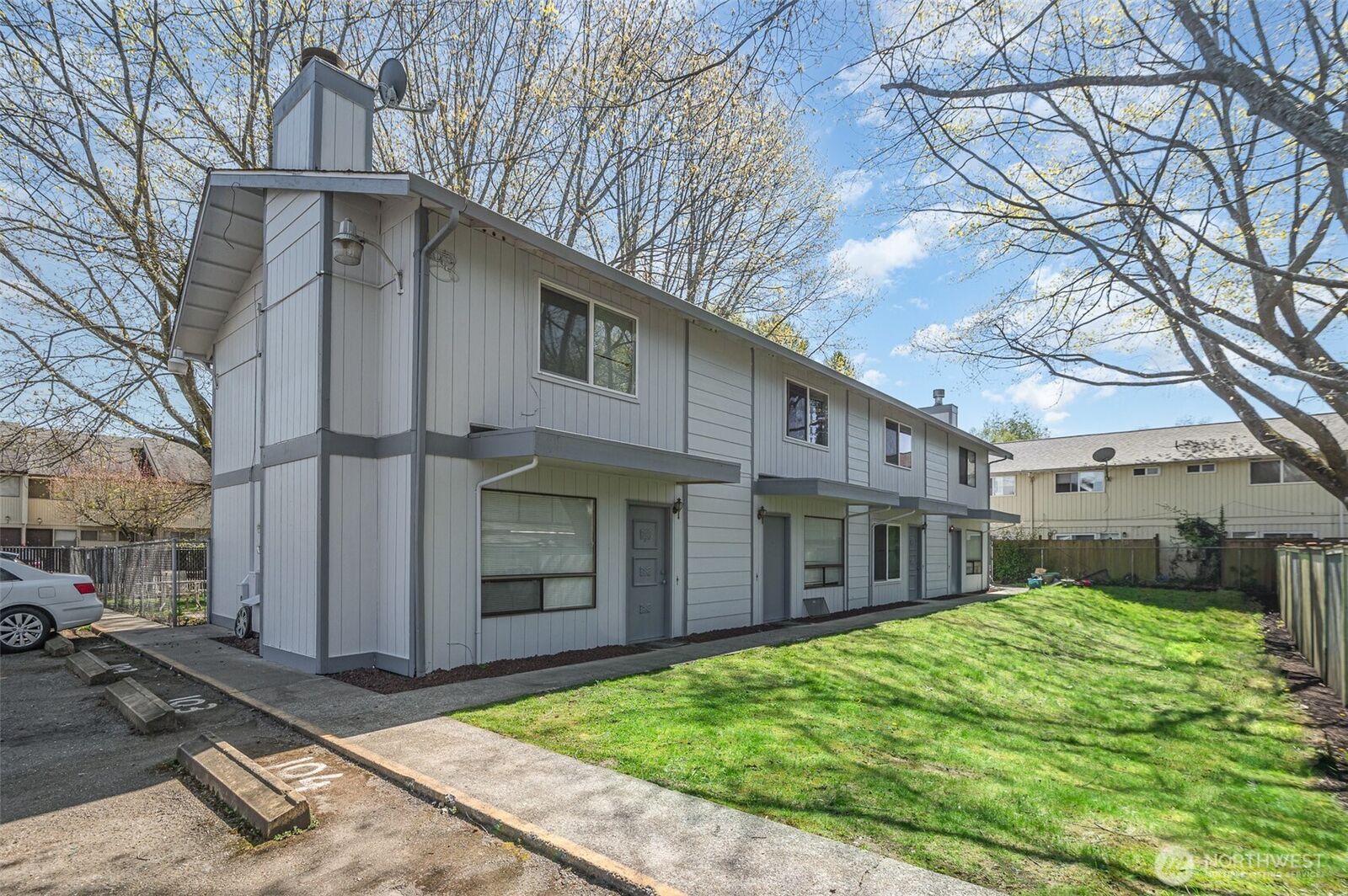 Property Photo:  640  5th Avenue S  WA 98032 