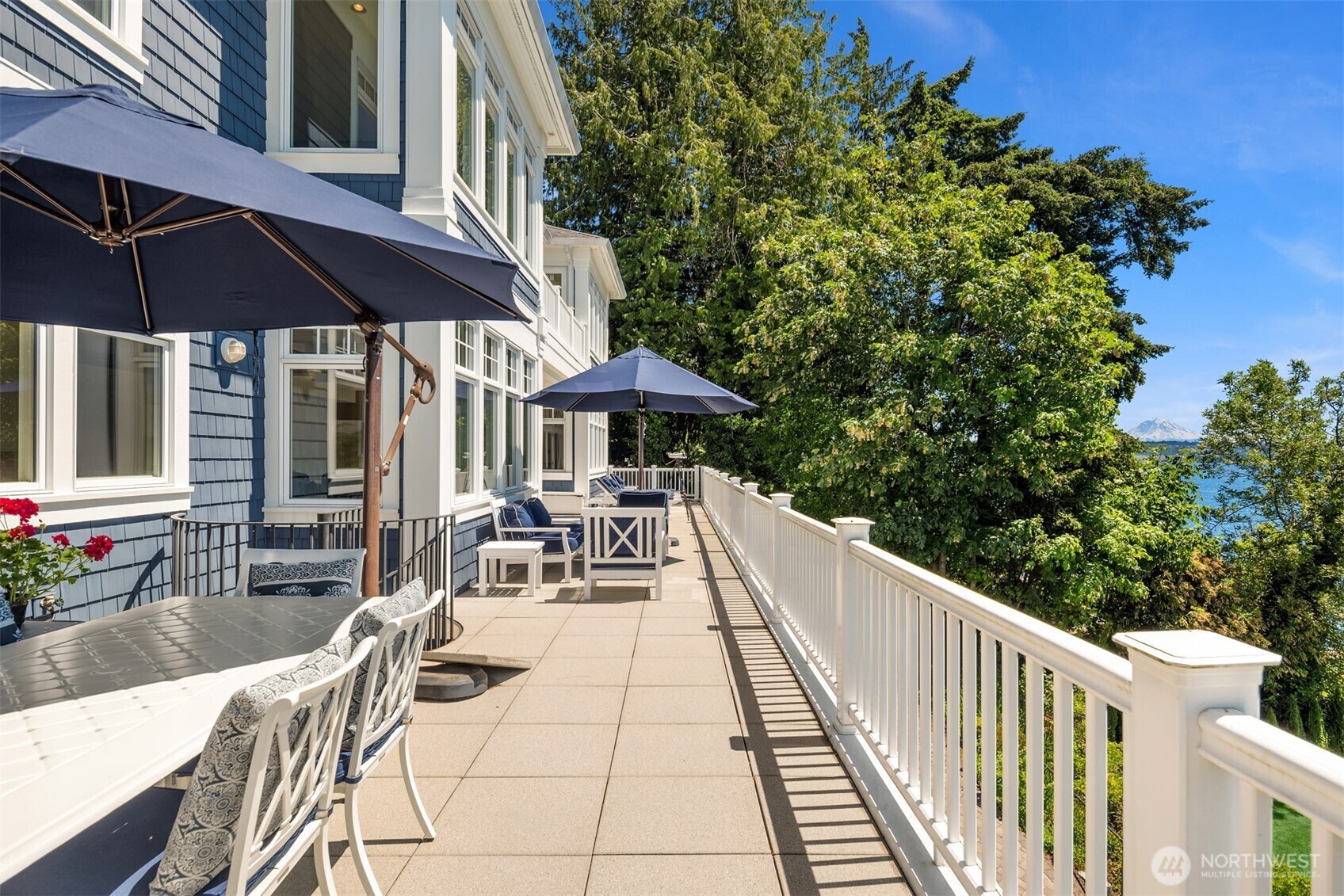 Property Photo: