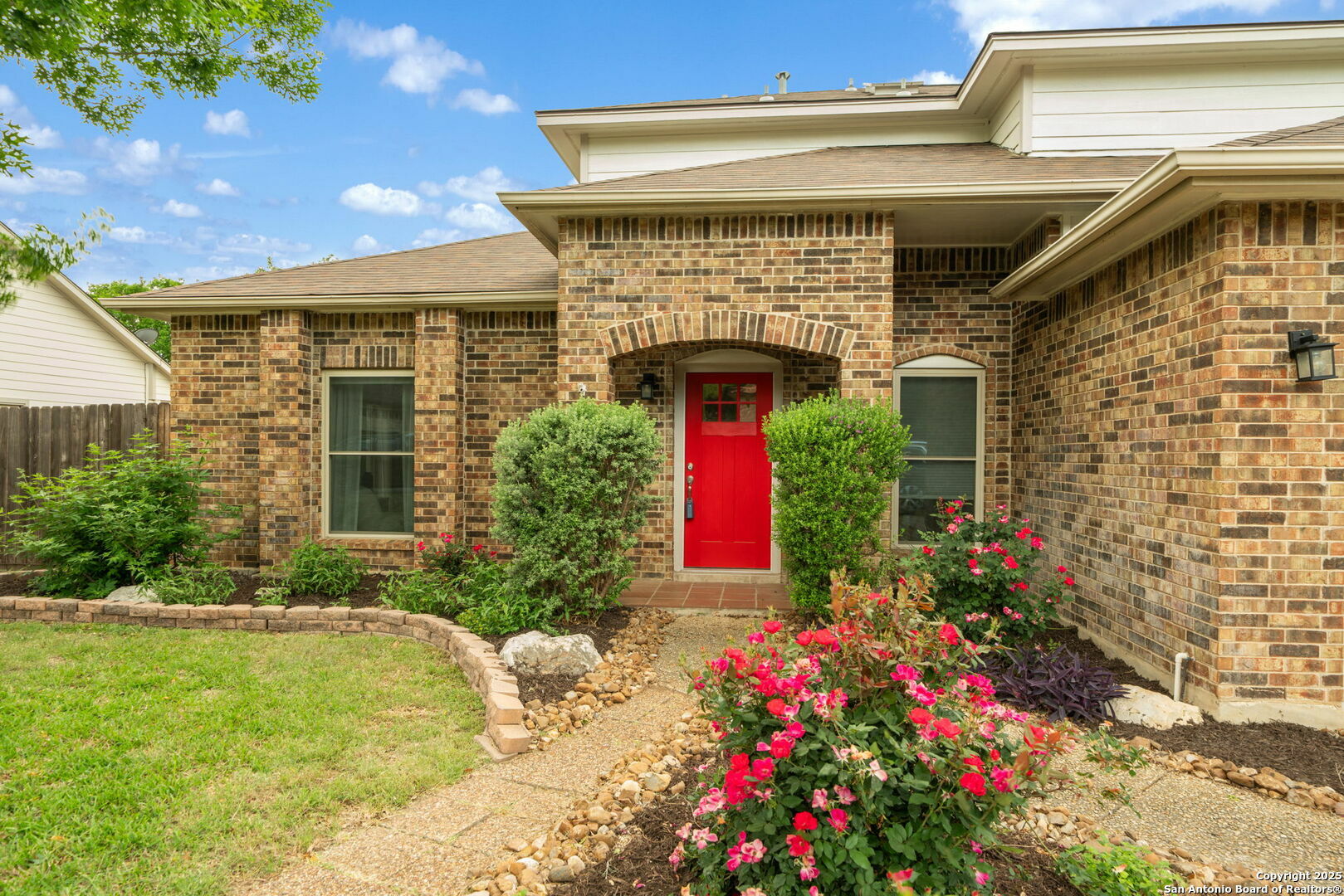 Property Photo: 19719 Encino Way TX 78259