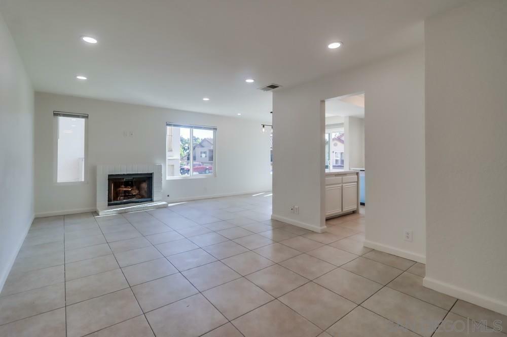 Property Photo: 1042 Grape St CA 92069