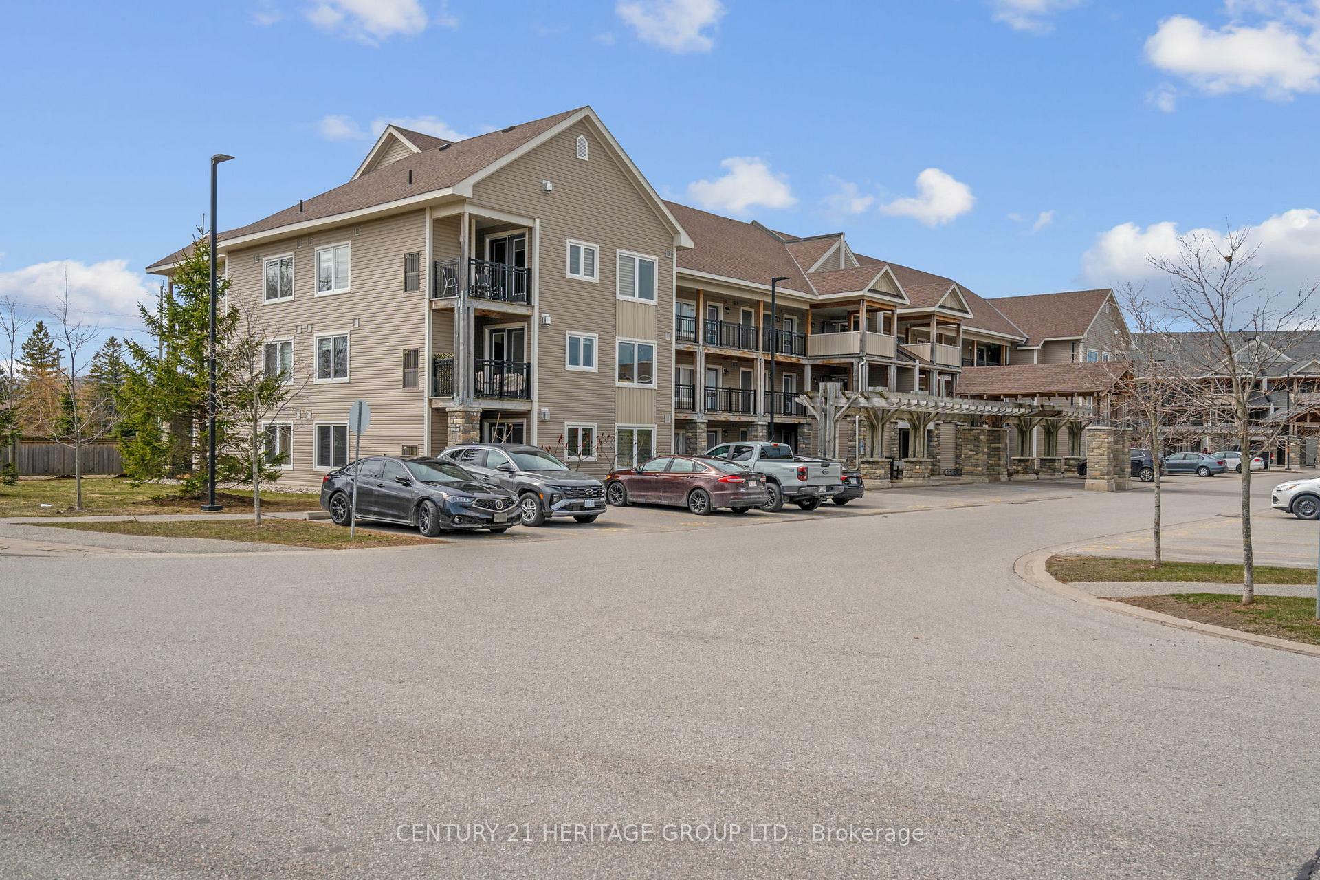 Photo de la propriété: 2 Anchorage Crescent 200 ON L9Y 5C8