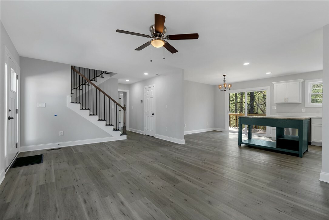 Property Photo: 3064 Woodale Circle SC 29678