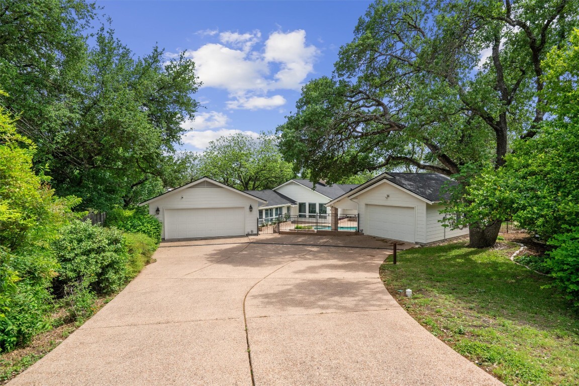 Property Photo: 4602 Laurel Canyon Drive TX 78731