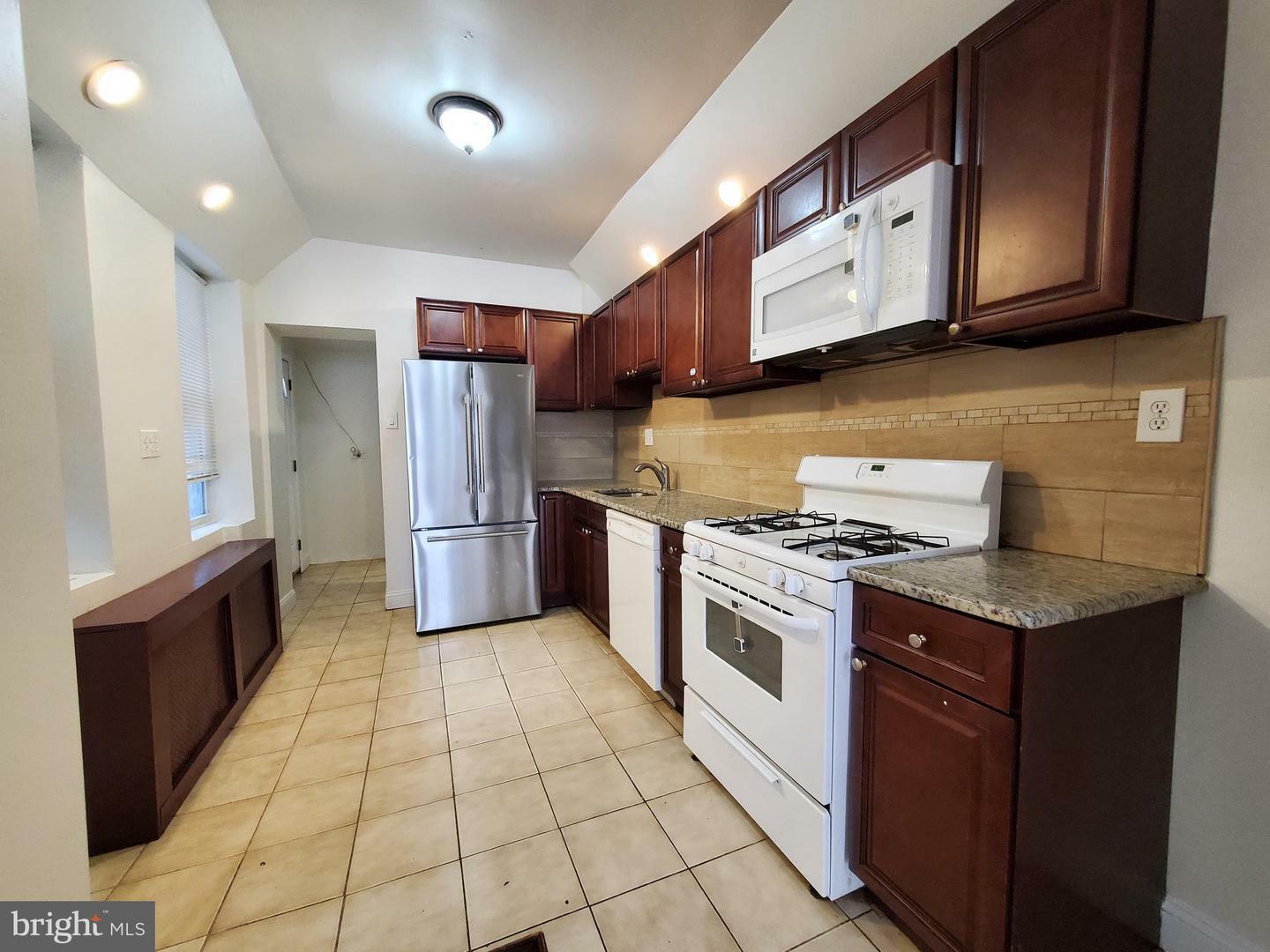 Property Photo: 3074 Martha Street PA 19134