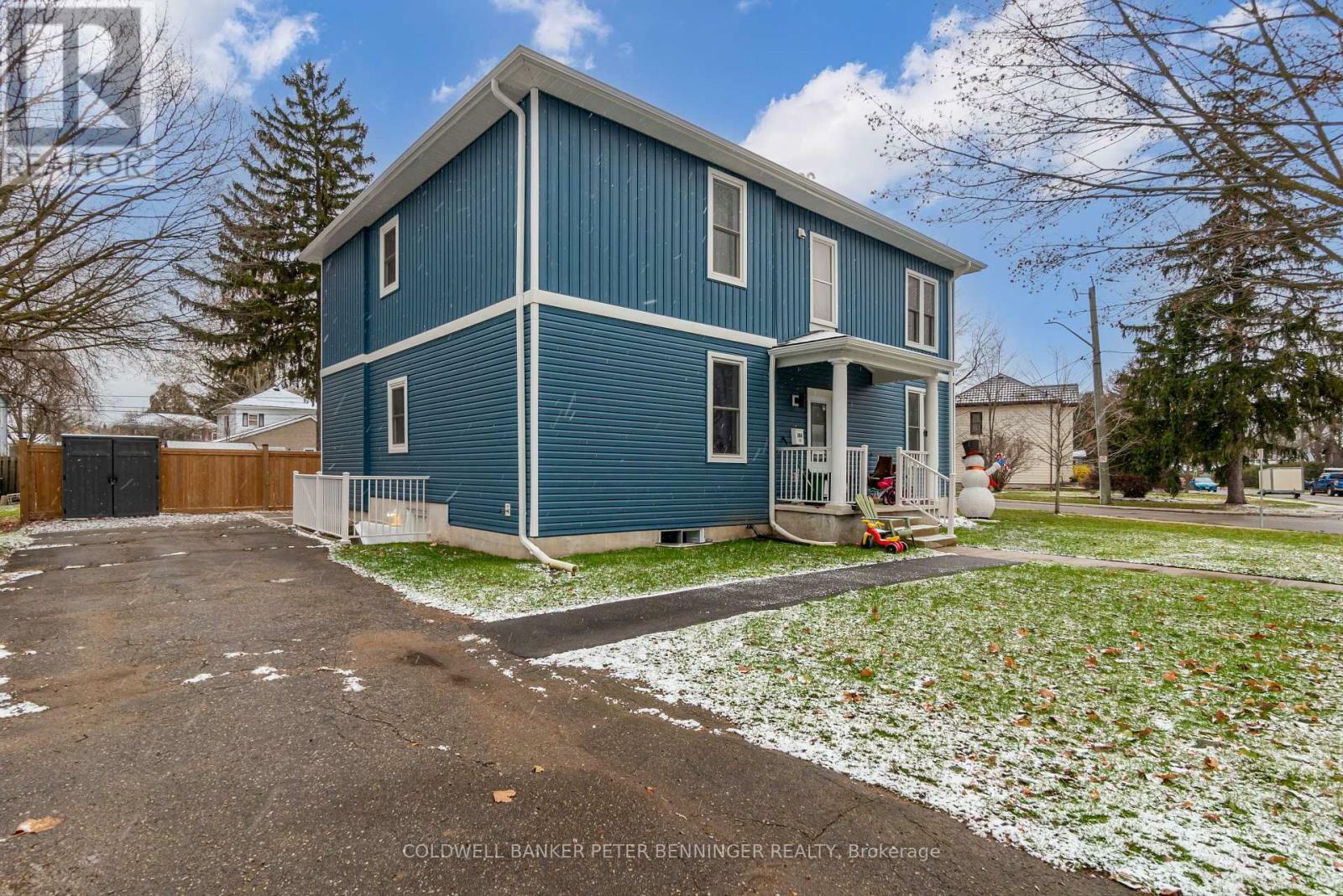 Photo de la propriété: 264 Millvue Street 3 ON N3C 1T3
