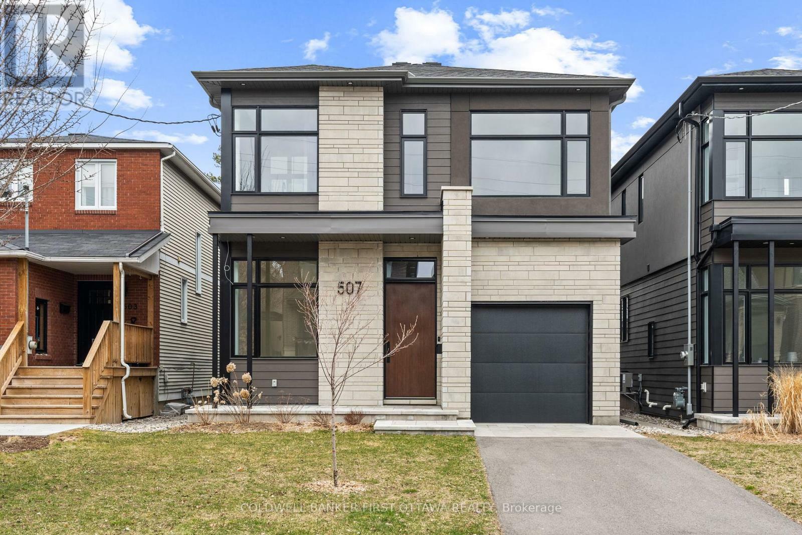 Property Photo: 507 Edison Avenue ON K2A 1V3