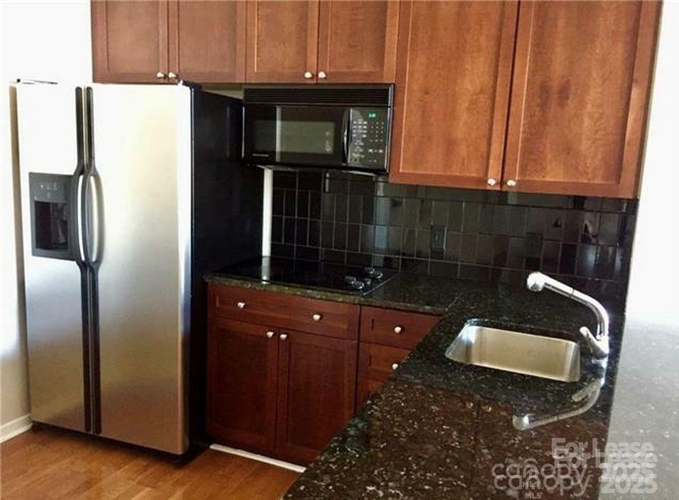 Property Photo: 2125 Southend Drive 402 NC 28203