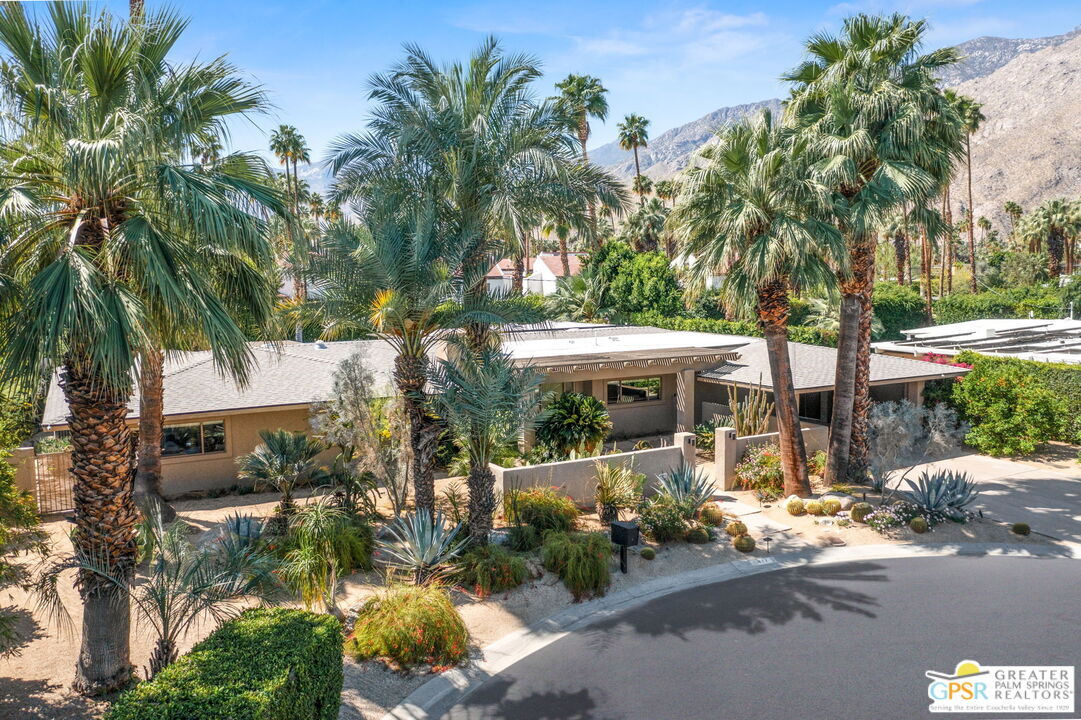 877 E Biltmore Pl  Palm Springs CA 92264 photo