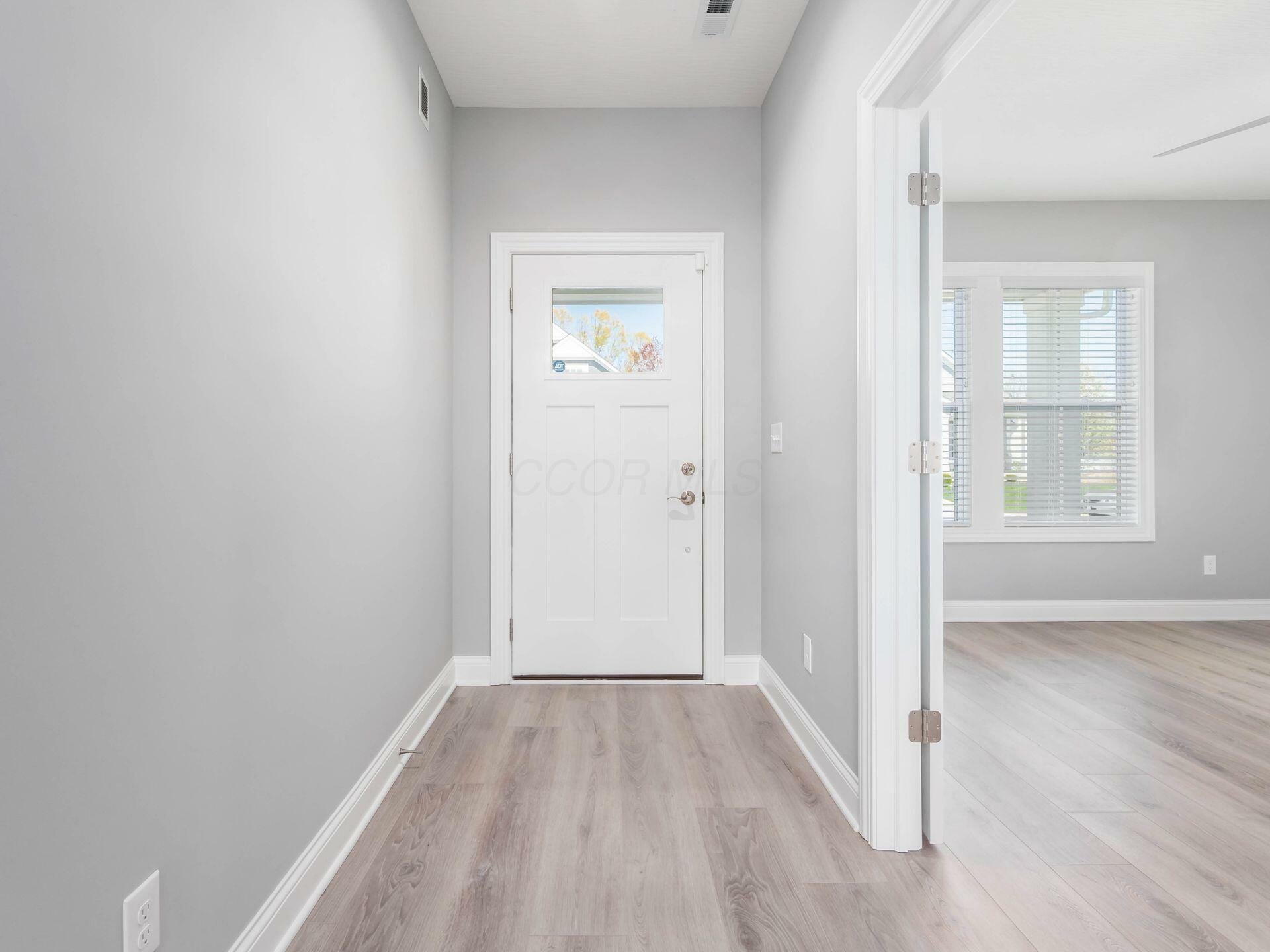 Property Photo: 305 Millers Cove Court OH 43074