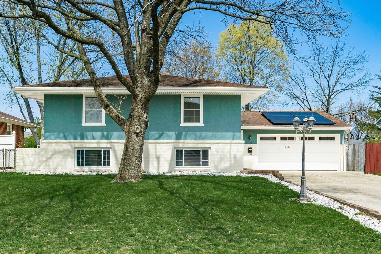 Property Photo: 2852 Longfield Road OH 43204