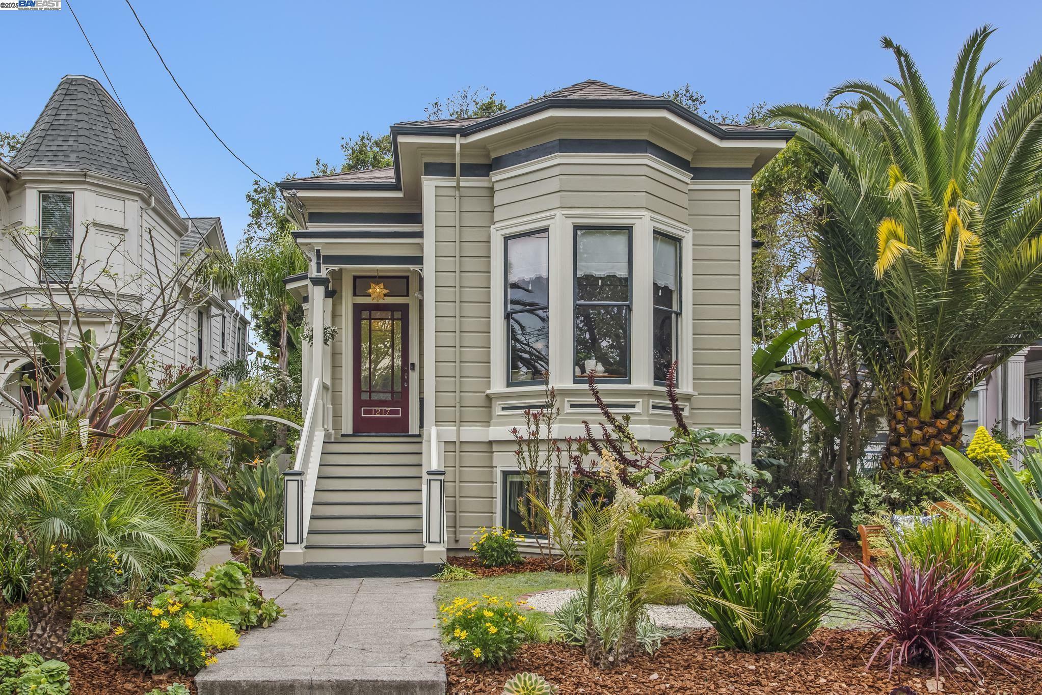 1217 Park Avenue  Alameda CA 94501 photo