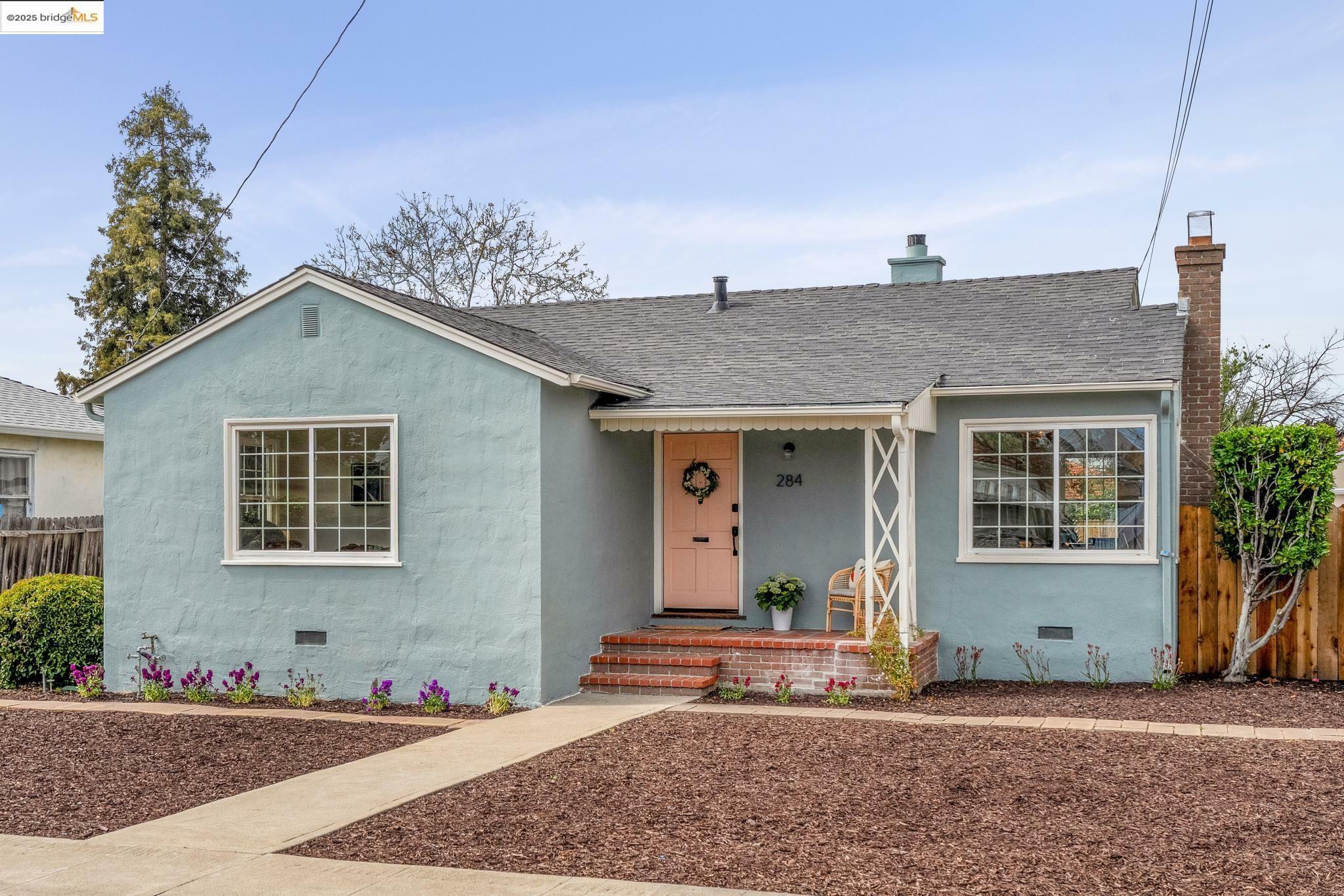Property Photo: 284 Elsie Ave CA 94577