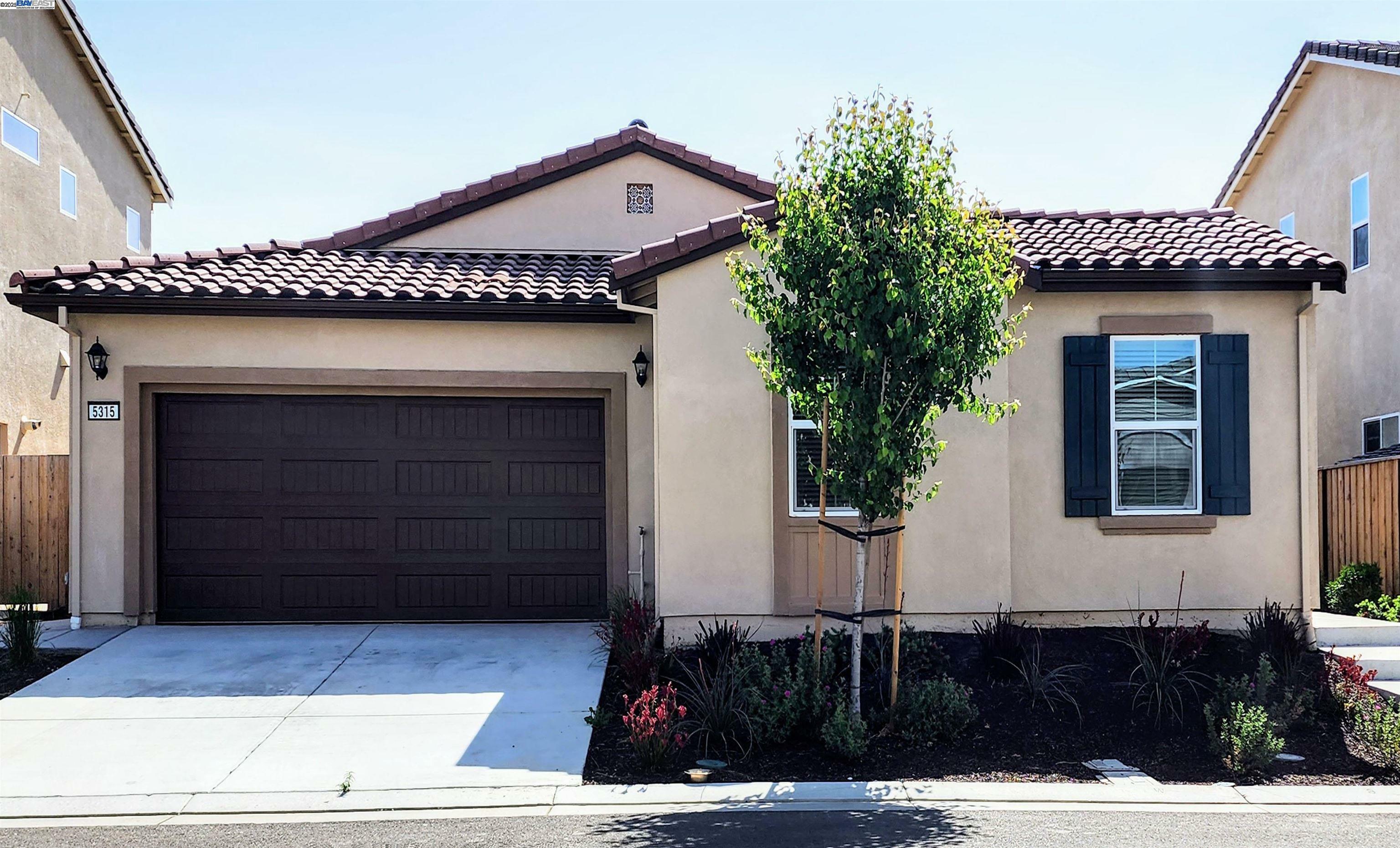 Property Photo: 5315 Potter Valley Ln CA 94531