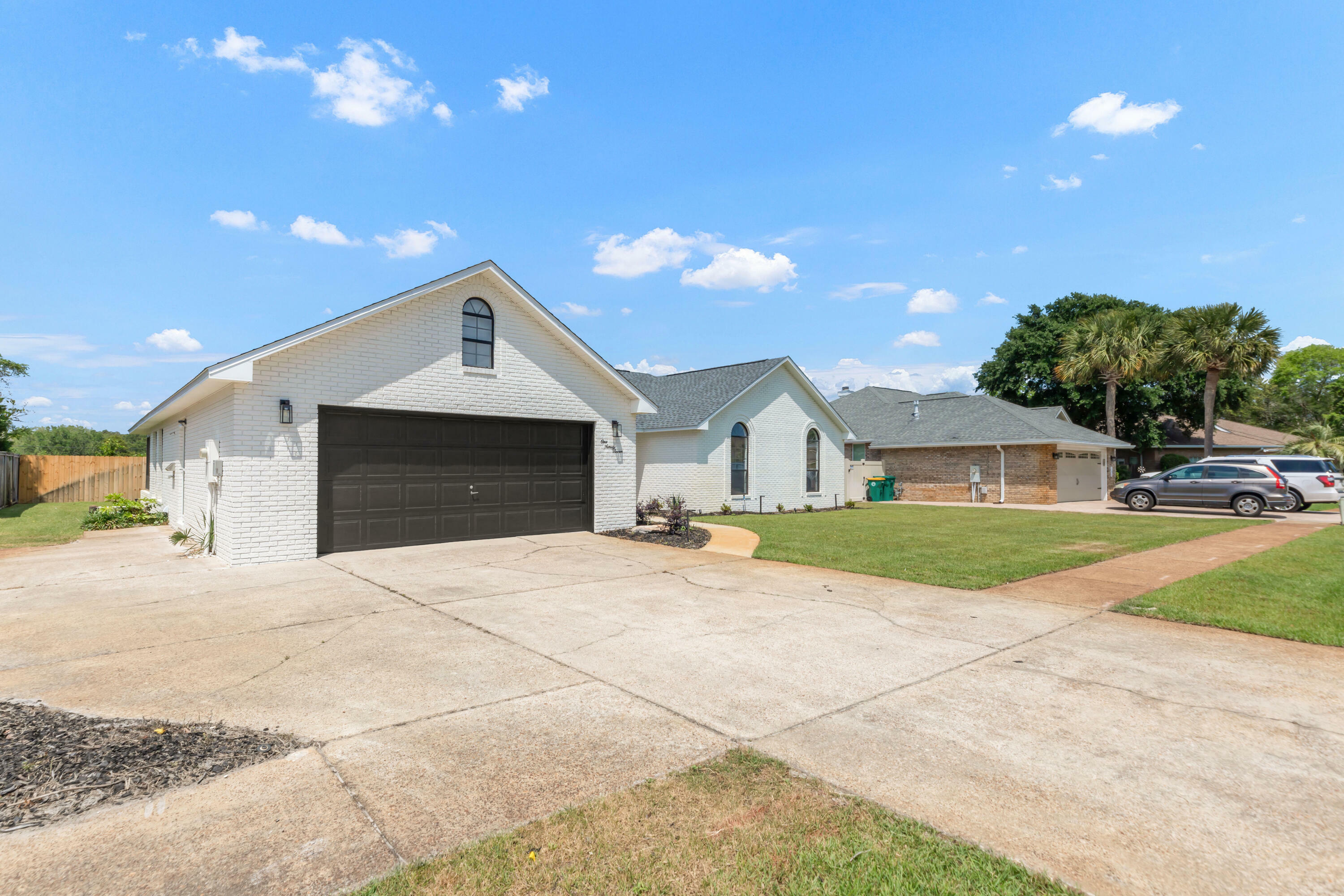 Property Photo: 197 Kel-Wen Circle Kel-Wen FL 32541